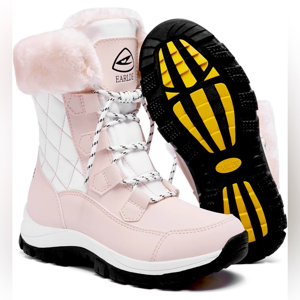 NWT & NIB EARLDE Women’s Snow Boot. Waterproof. size 6.5 - Picture 1 of 9